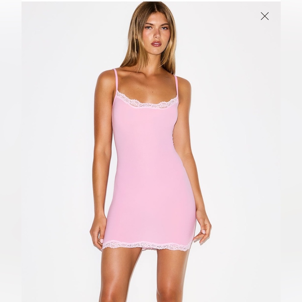 Skims NWT FITS EVERYBODY CORDED LACE SLIP DRESS sz Small